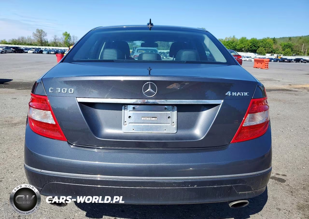 2010 Mercedes-Benz C 300 4Matic VIN:WDDGF8BB5AF430797 - 6