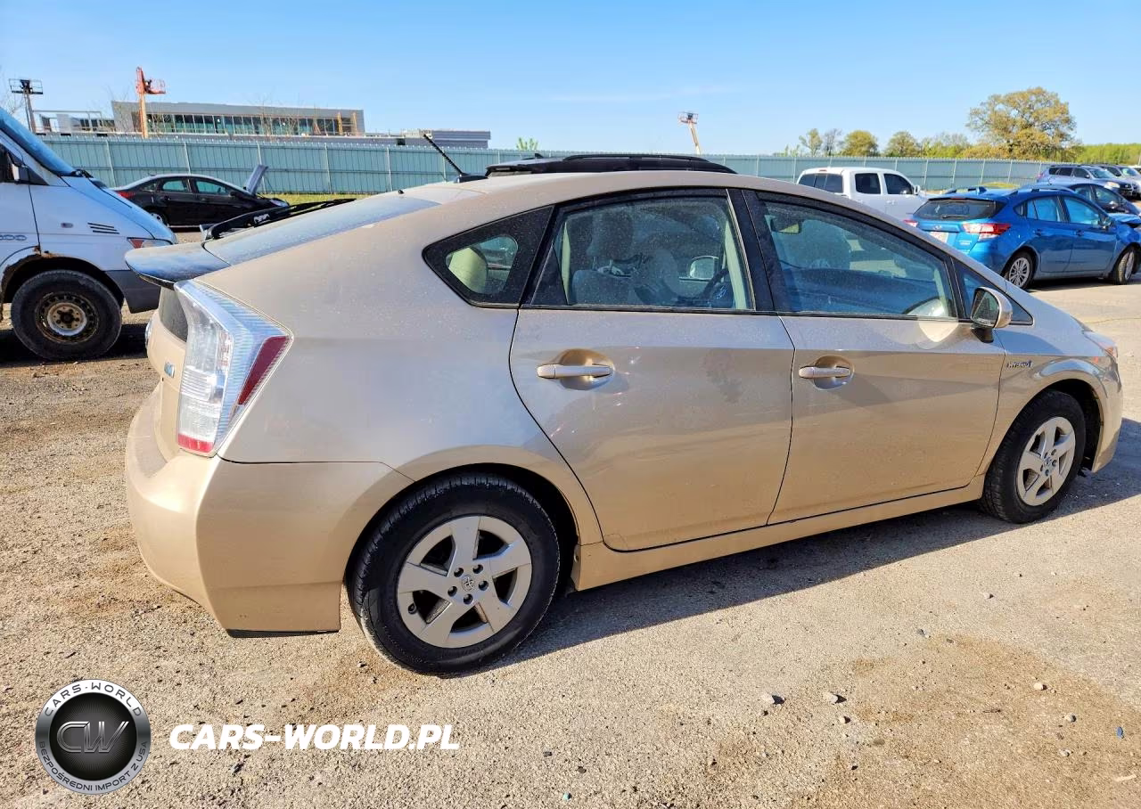 2010 Toyota Prius Ii VIN:JTDKN3DU5A1009233 - 3