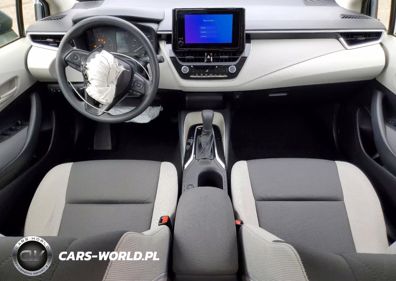 2025 Toyota Corolla Hybrid Le VIN:JTDBCMFE2S3105201 - 8