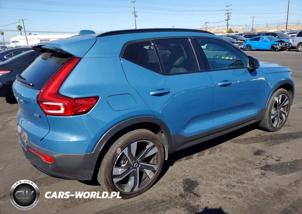 2024 Volvo Xc40 Plus VIN:YV4L12UL7R2363047 - 3
