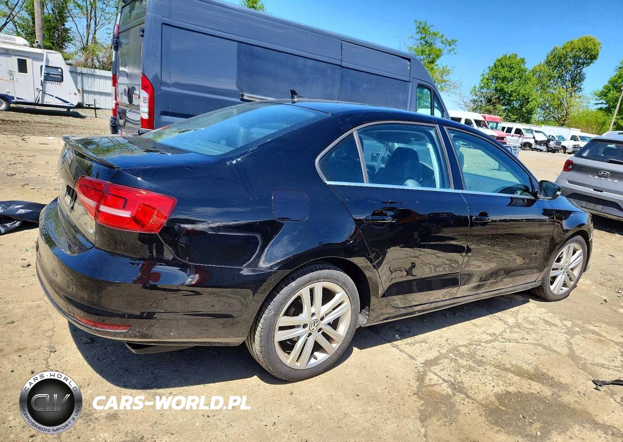 2015 Volkswagen Jetta Tdi VIN:3VWLA7AJ1FM263739 - 3