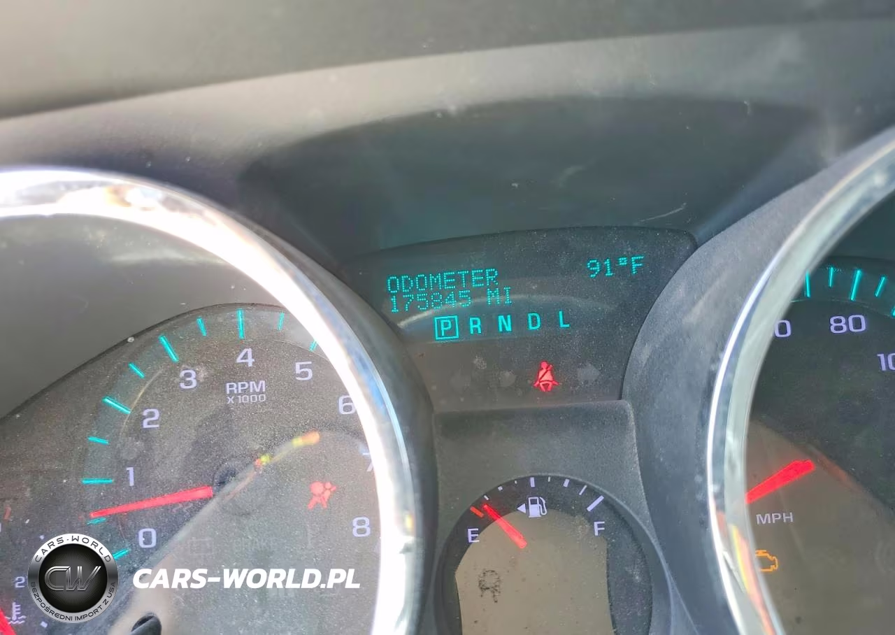 2012 Chevrolet Traverse Ls VIN:1GNKREED3CJ290974 - 9