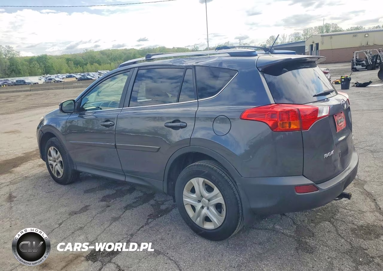 2015 Toyota Rav4 Le VIN:JTMBFREV2FD159684 - 2