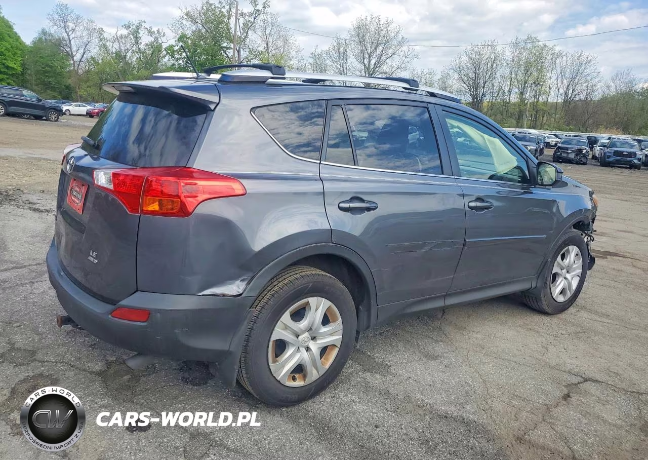 2015 Toyota Rav4 Le VIN:JTMBFREV2FD159684 - 3