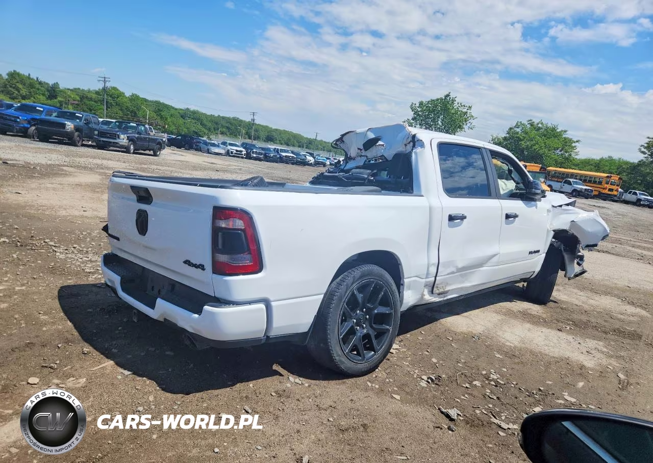2023 Ram 1500 Laramie VIN:1C6SRFJT0PN542634 - 3