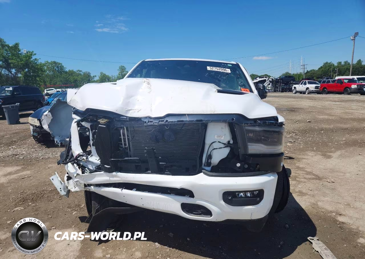 2023 Ram 1500 Laramie VIN:1C6SRFJT0PN542634 - 5