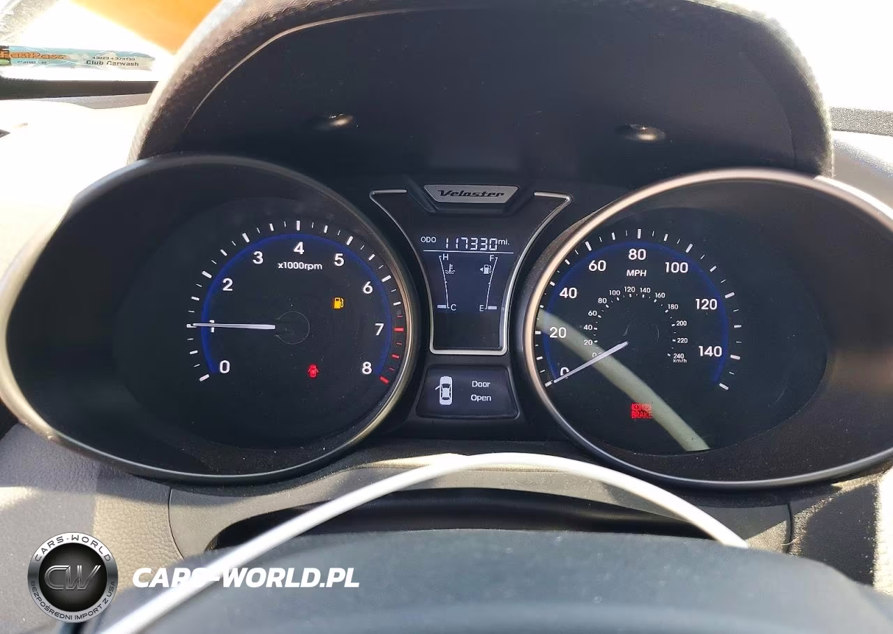 2014 Hyundai Veloster Turbo VIN:KMHTC6AEXEU184795 - 9