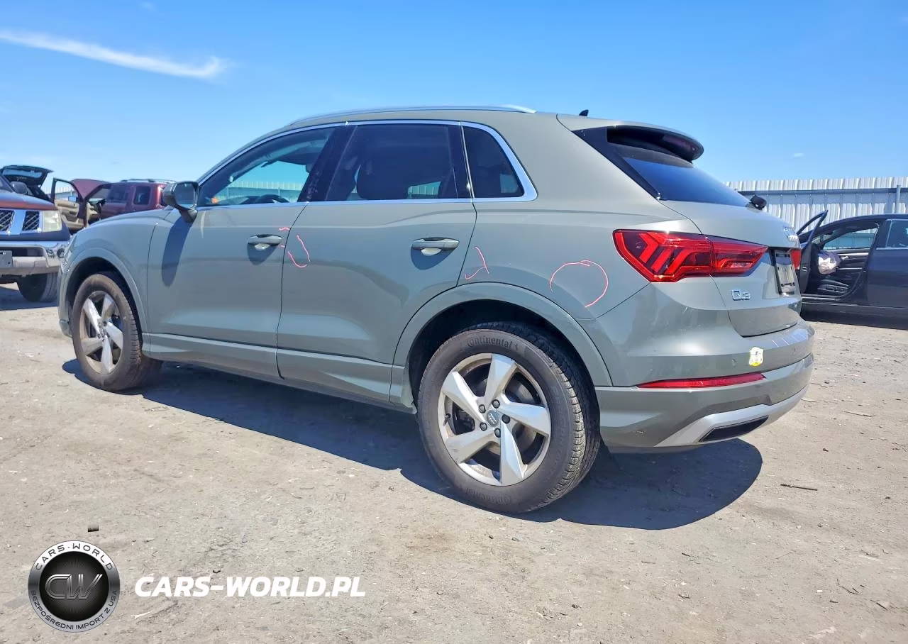 2020 Audi Q3 Premium Plus VIN:WA1BECF34L1009385 - 2