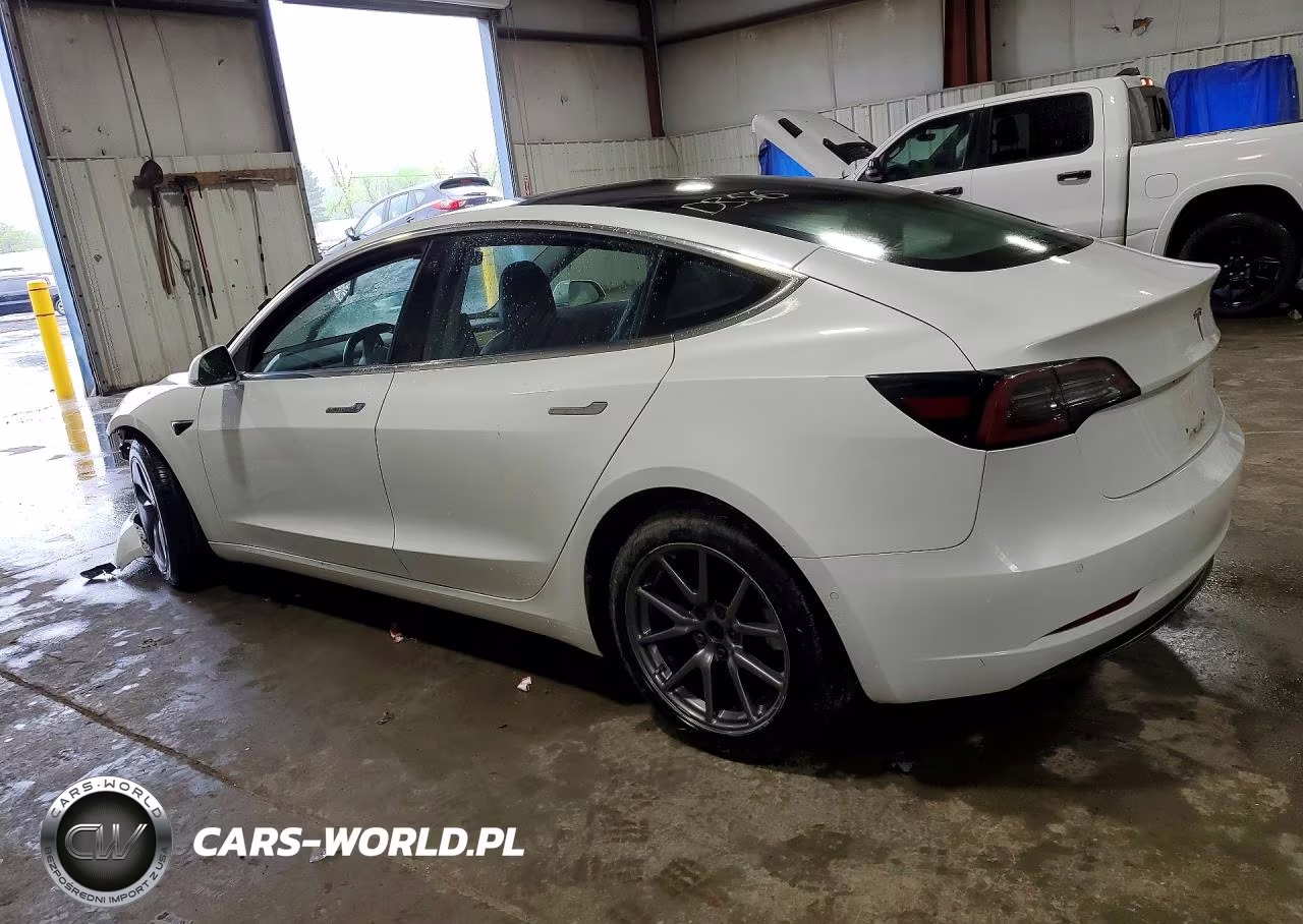 2018 Tesla Model 3 VIN:5YJ3E1EB8JF093884 - 2