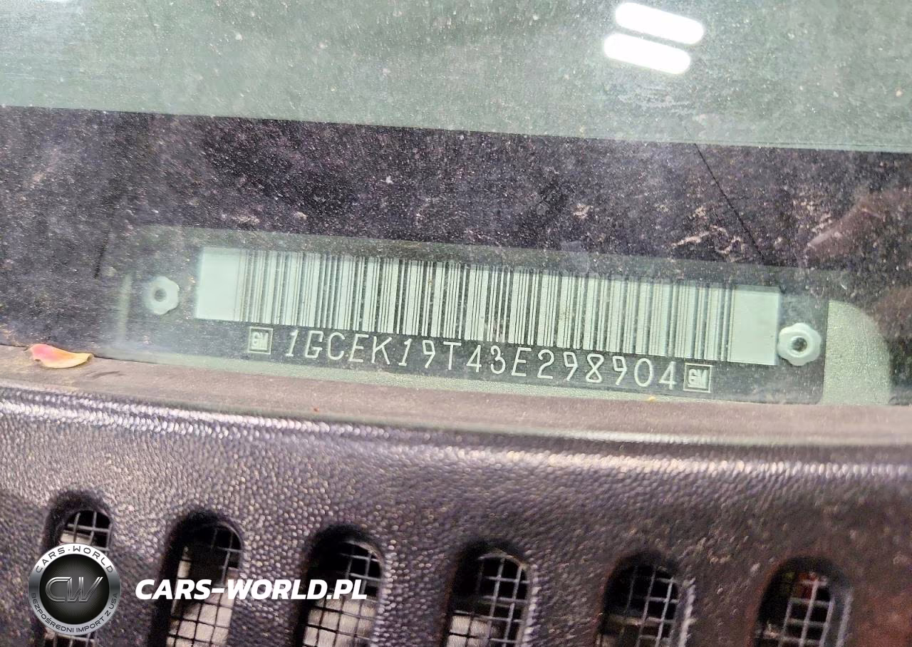 2003 Chevrolet Silverado K1500 VIN:1GCEK19T43E298904 - 12