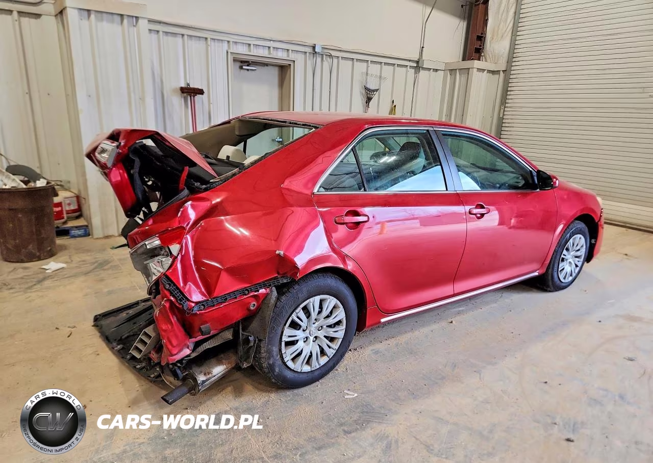 2013 Toyota Camry Le VIN:4T1BF1FK0DU668624 - 3
