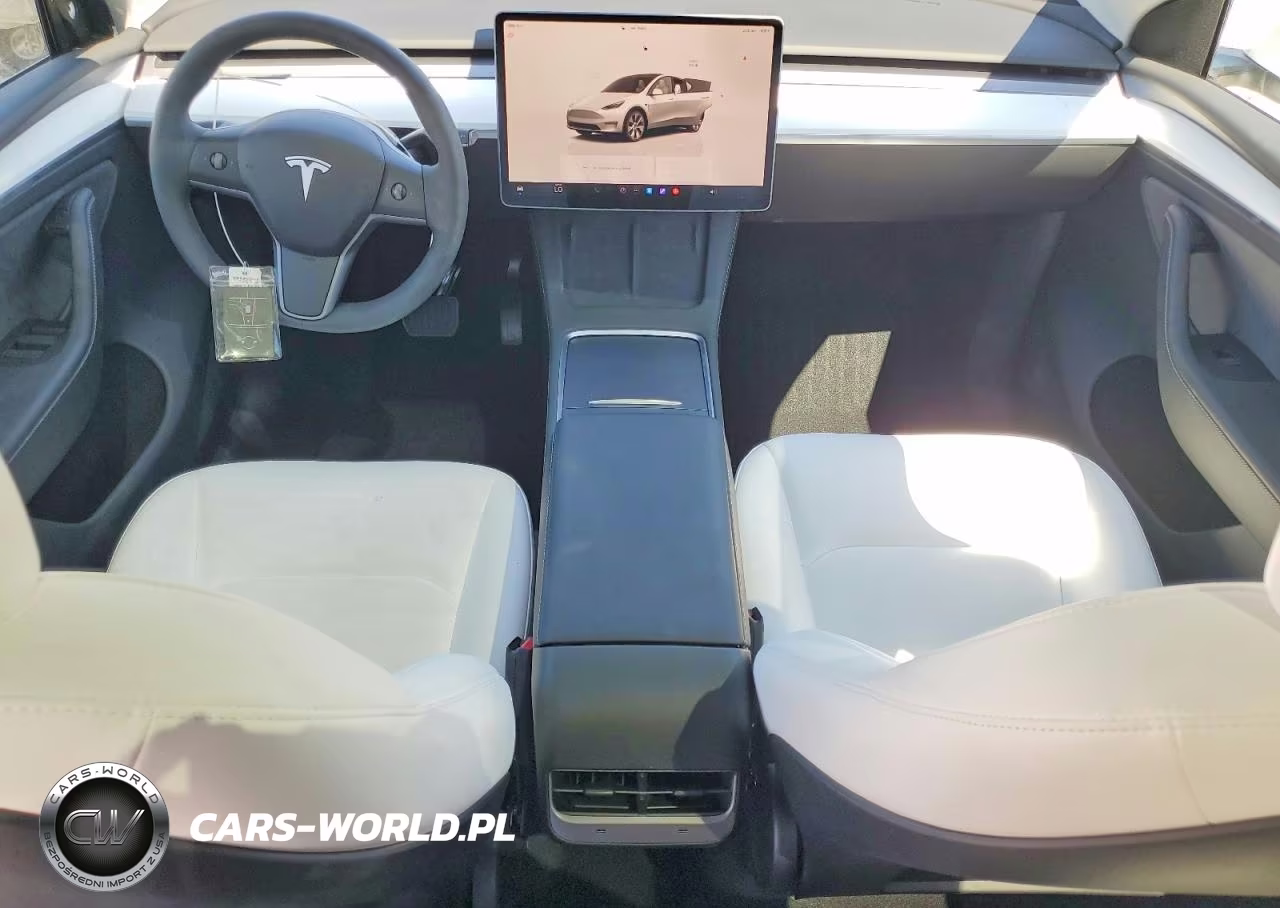2023 Tesla Model Y VIN:7SAYGDEE8PA097762 - 8
