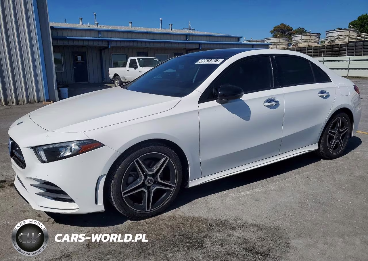 2021 Mercedes-Benz A 220