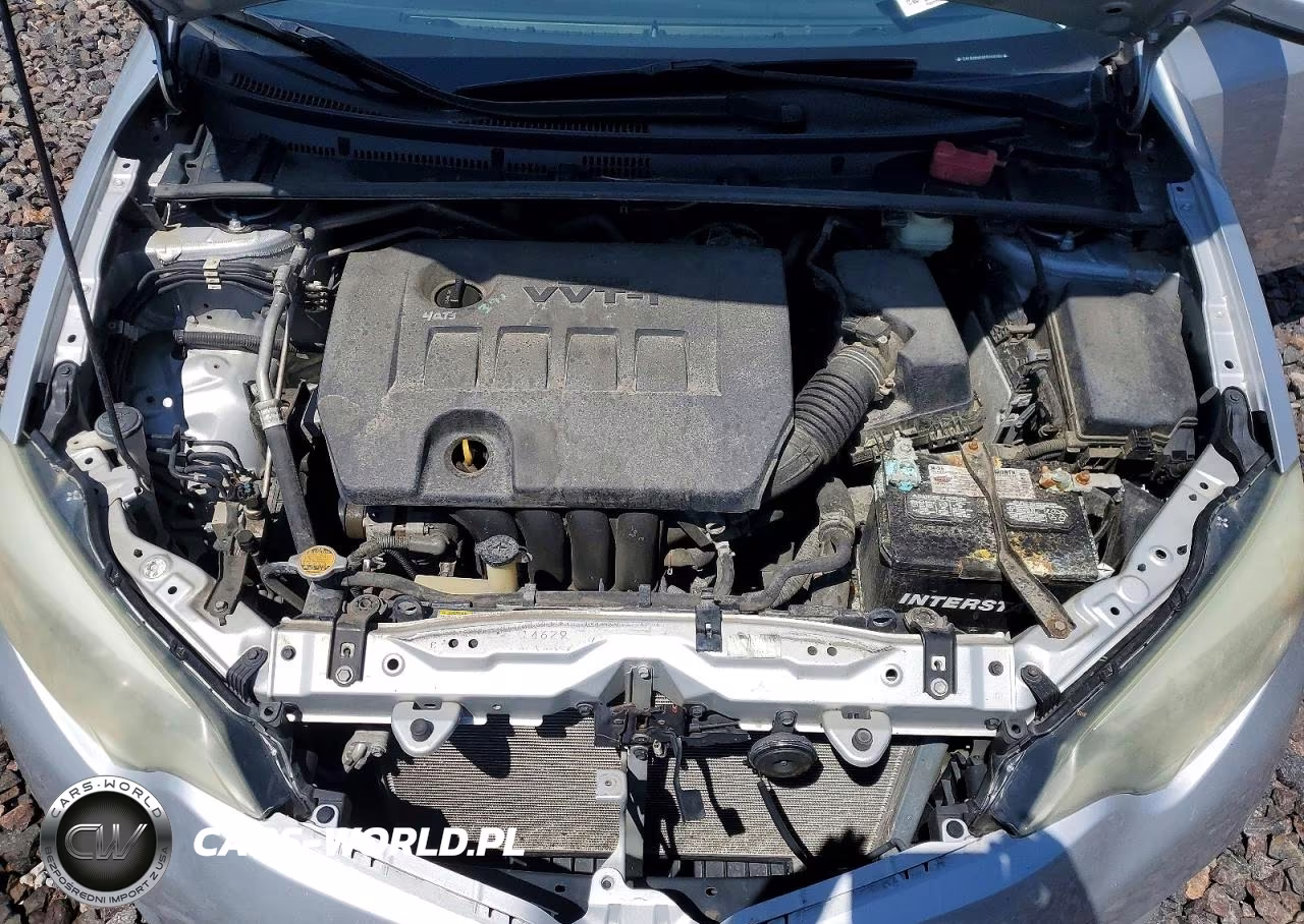 2015 Toyota Corolla Le VIN:5YFBURHE0FP240164 - 11