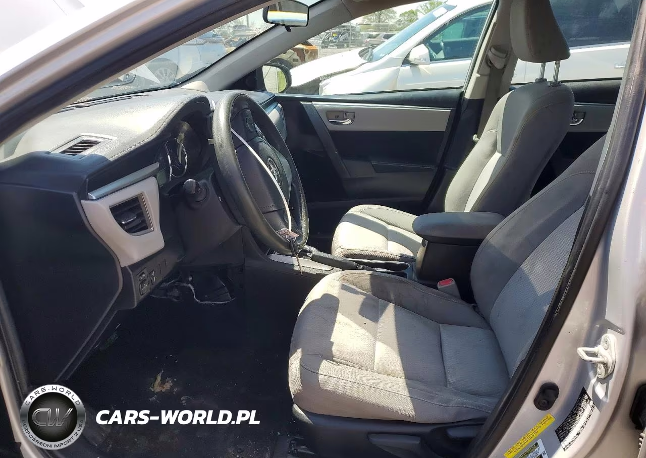 2015 Toyota Corolla Le VIN:5YFBURHE0FP240164 - 7