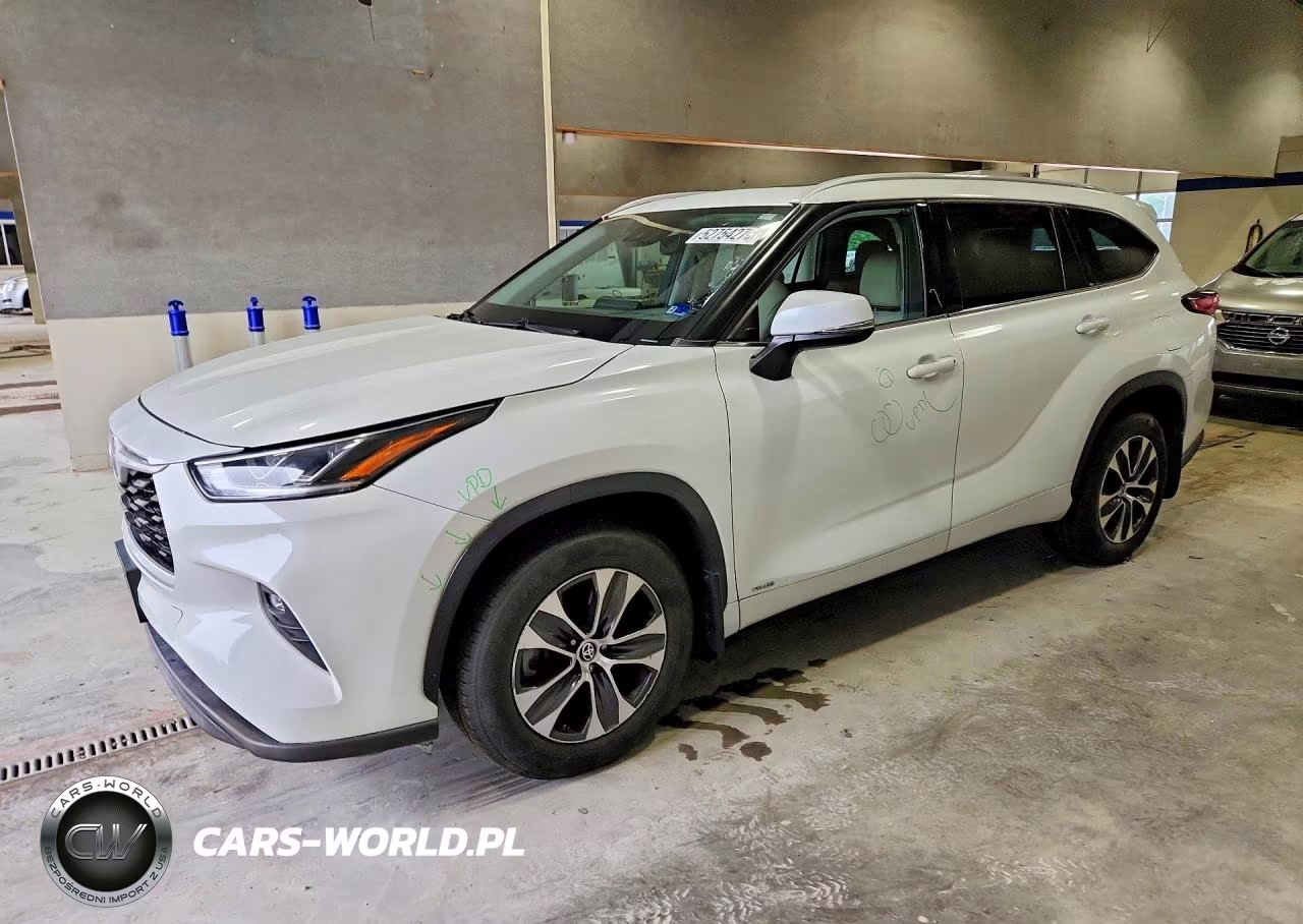 2022 Toyota Highlander Hybrid Xle