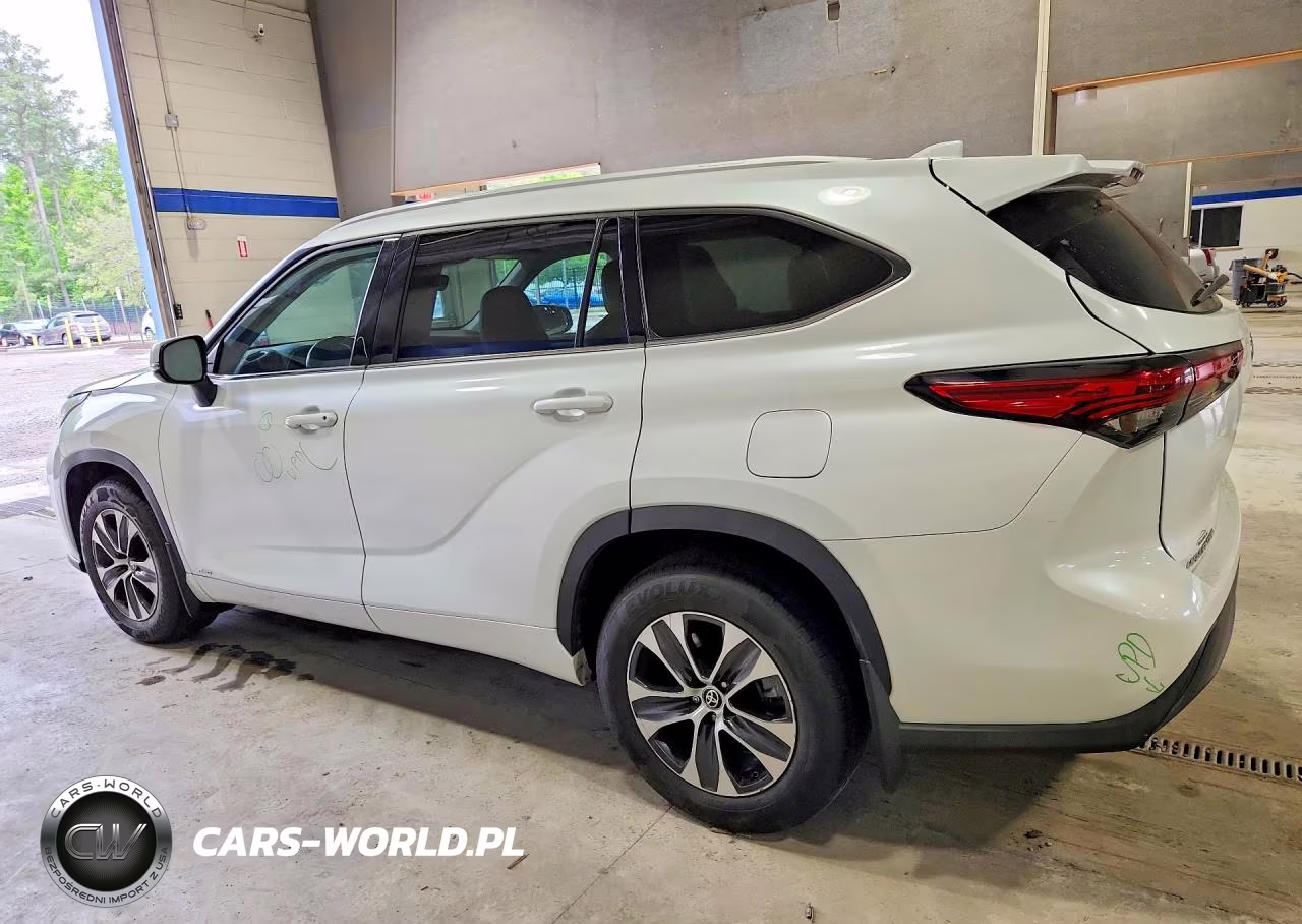 2022 Toyota Highlander Hybrid Xle VIN:5TDHBRCH5NS538068 - 2
