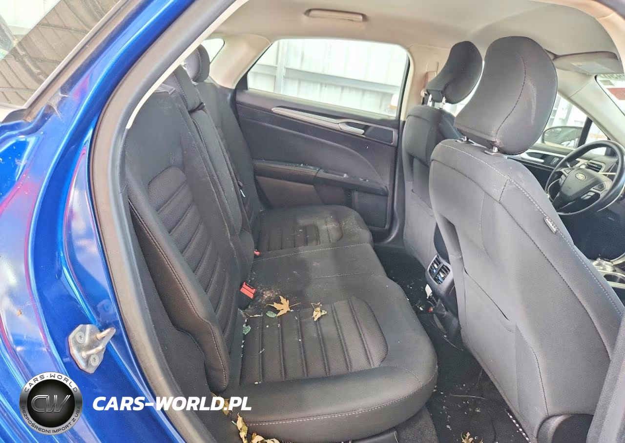 2018 Ford Fusion Se VIN:3FA6P0H7XJR207445 - 10