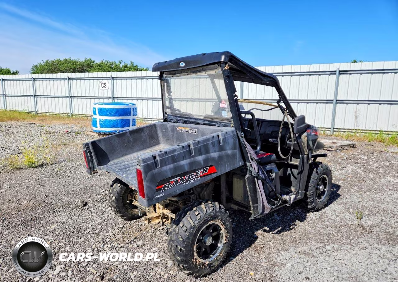 2017 Polaris Ranger Utility Vehicle VIN:3NSRME578HE765053 - 4