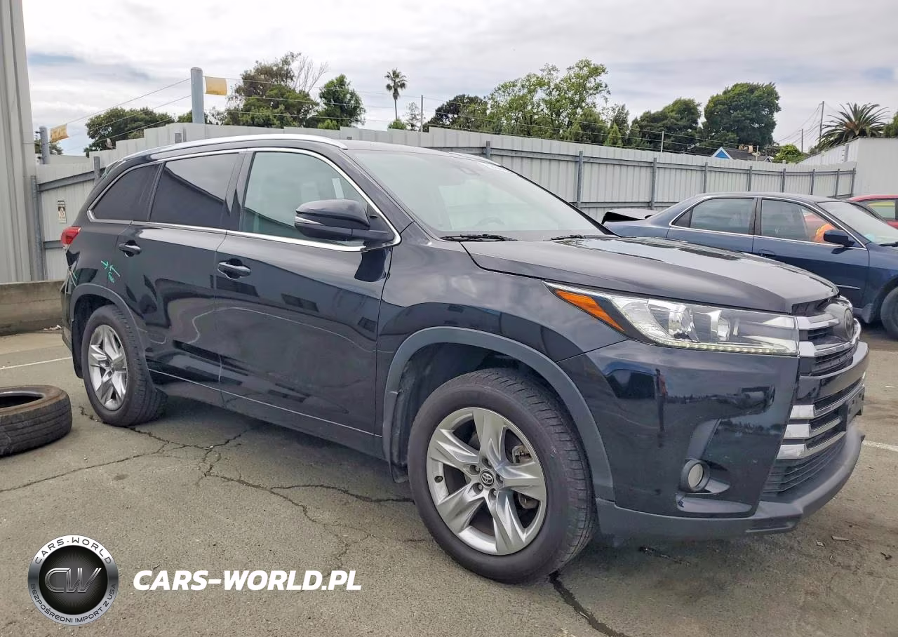 2017 Toyota Highlander Limited VIN:5TDDZRFH0HS369880 - 4