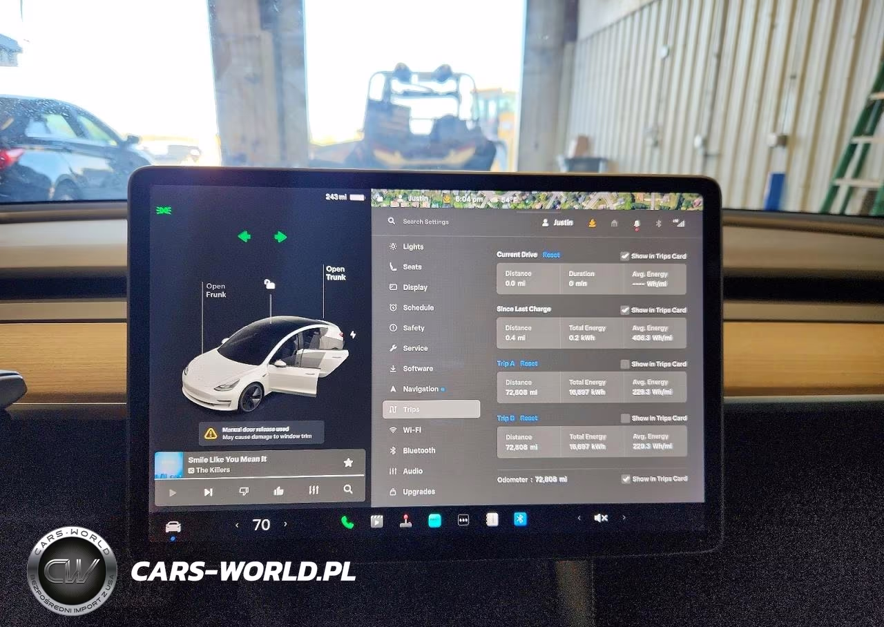 2022 Tesla Model 3 VIN:5YJ3E1EA8NF111748 - 9
