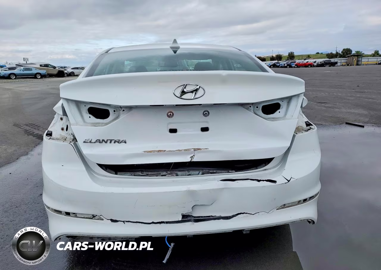 2018 Hyundai Elantra Sel VIN:5NPD84LF2JH300421 - 6