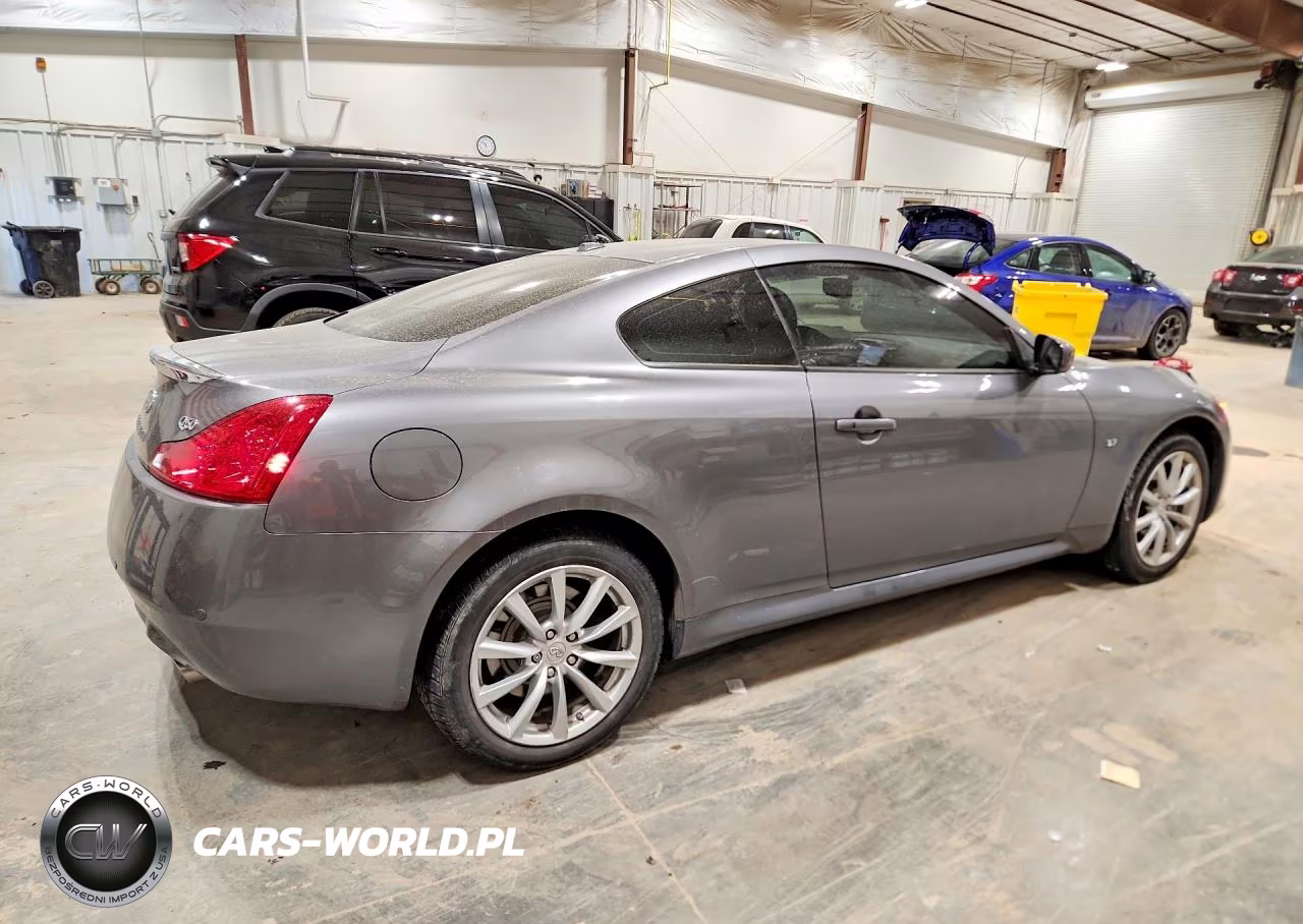 2014 Infiniti Q60 Coupe Base VIN:JN1CV6EL2EM130448 - 3