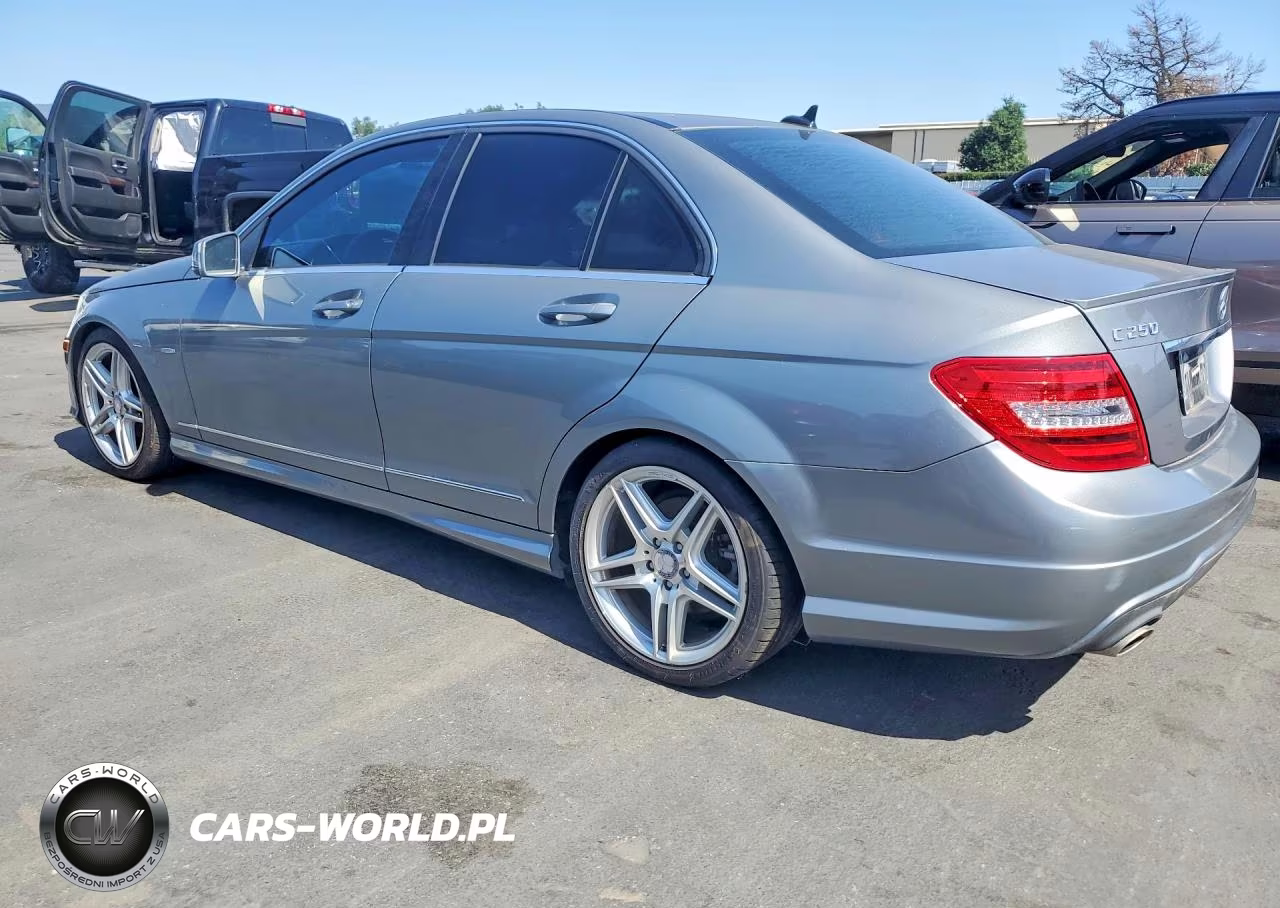 2012 Mercedes-Benz C 250 VIN:WDDGF4HB3CR214559 - 2