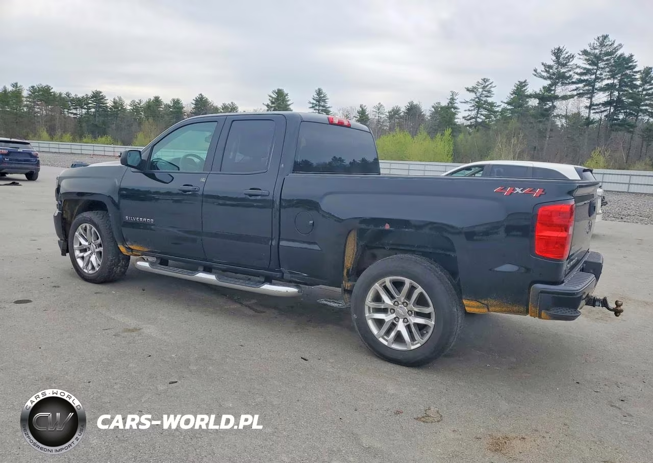 2018 Chevrolet Silverado 1500 Custom VIN:1GCVKPEC6JZ121978 - 2
