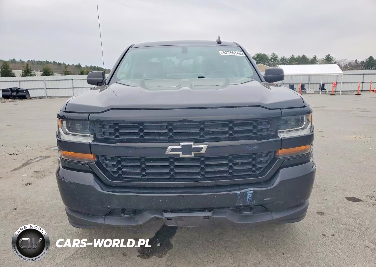 2018 Chevrolet Silverado 1500 Custom VIN:1GCVKPEC6JZ121978 - 5