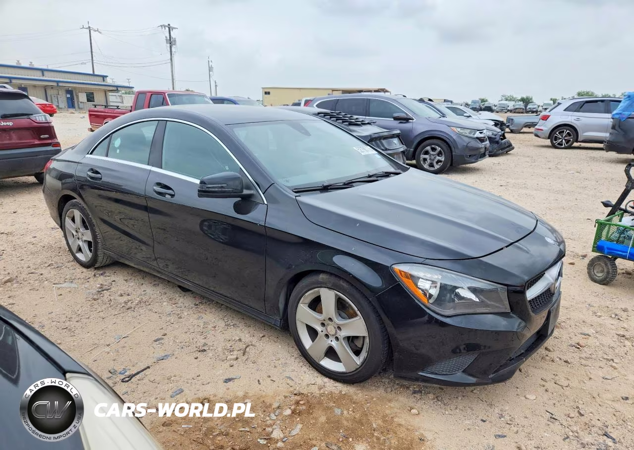 2016 Mercedes-Benz Cla 250 VIN:WDDSJ4EB9GN335946 - 4