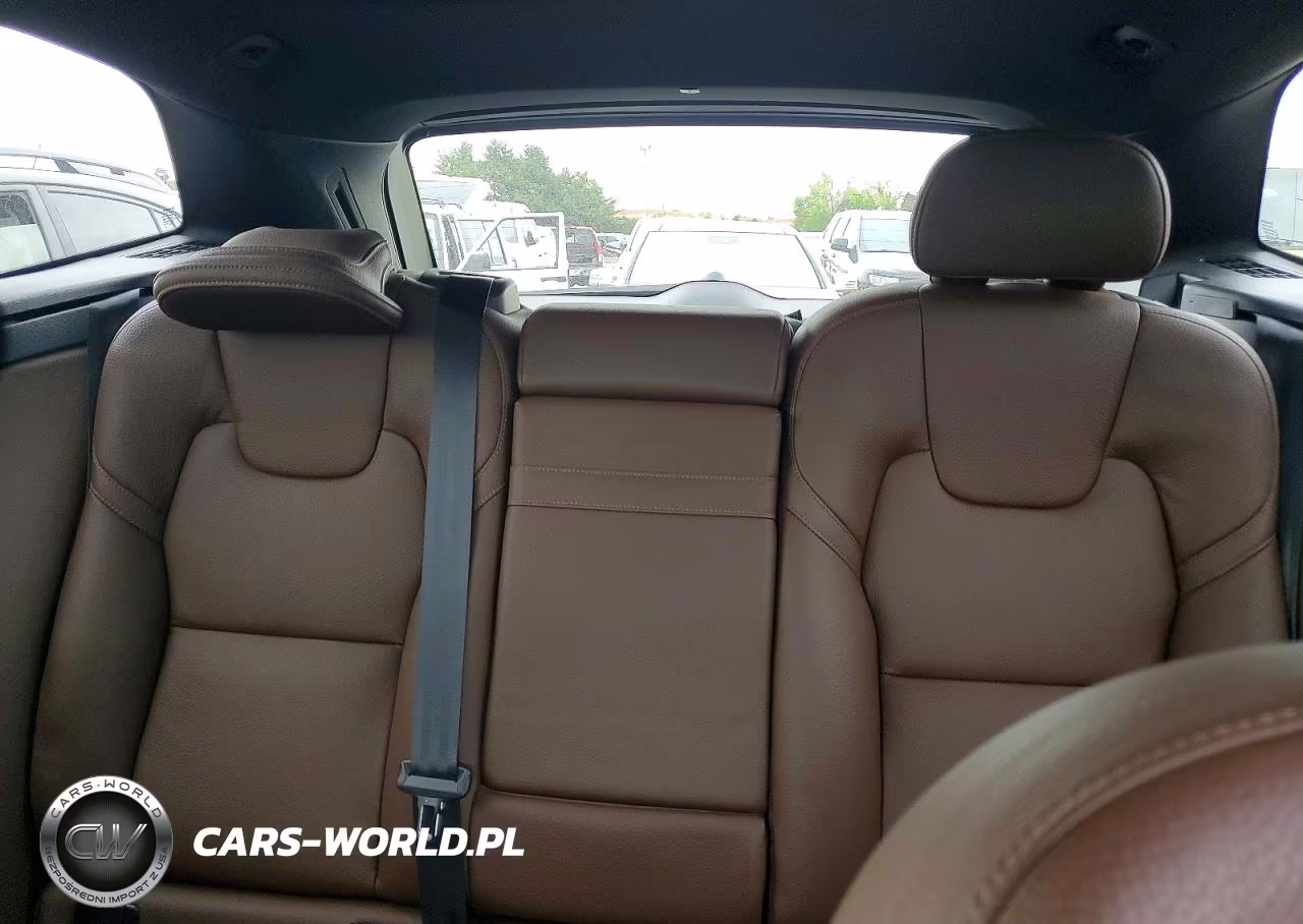 2021 Volvo Xc60 T5 Momentum VIN:YV4102RK6M1845744 - 10