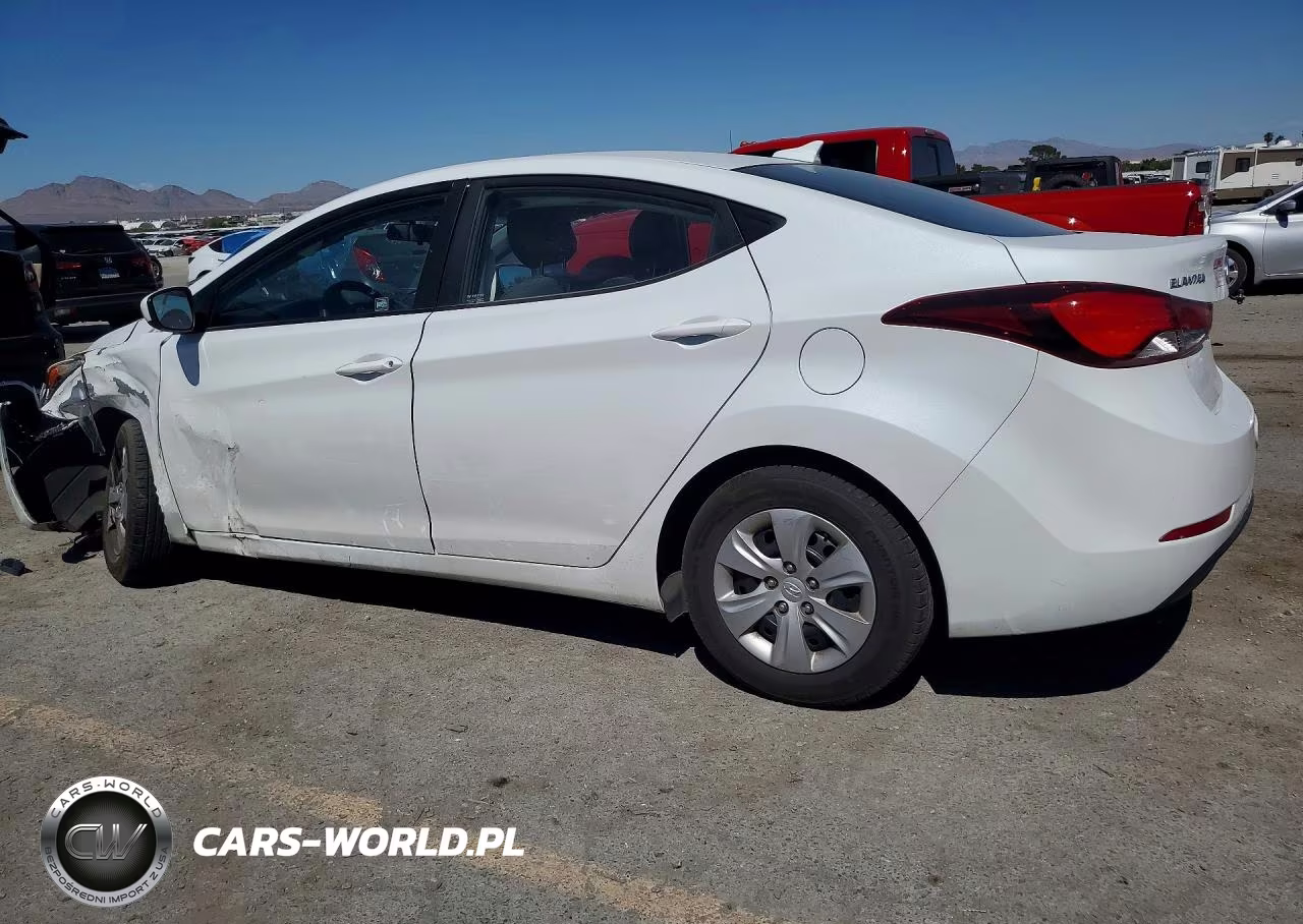 2016 Hyundai Elantra Se VIN:5NPDH4AE4GH700208 - 2