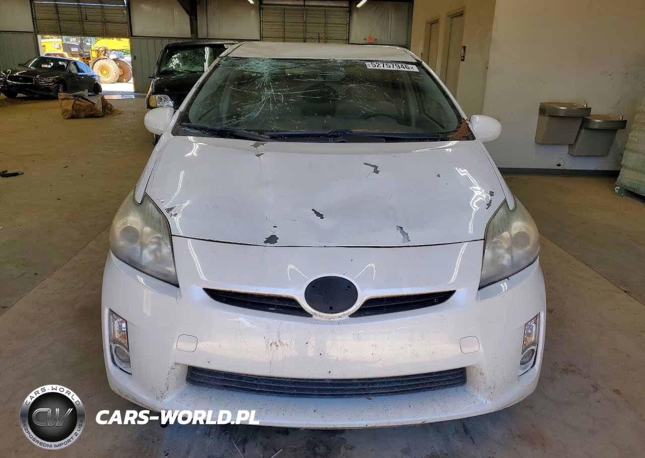 2011 Toyota Prius Two VIN:JTDKN3DU9B5342559 - 5