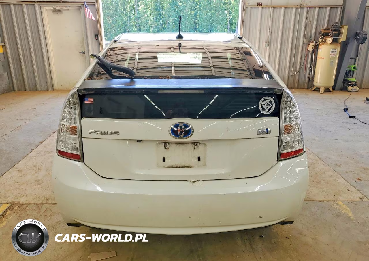2011 Toyota Prius Two VIN:JTDKN3DU9B5342559 - 6
