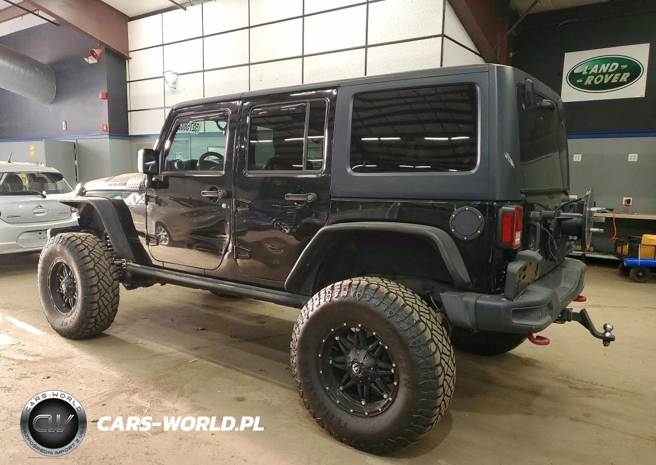 2016 Jeep Wrangler Unlimited Rubicon VIN:1C4HJWFG2GL109429 - 2