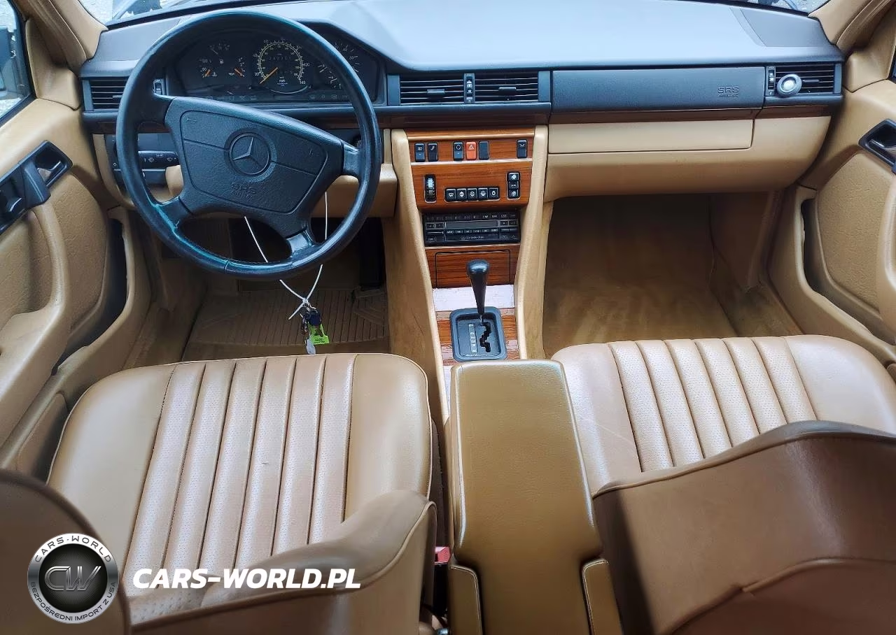 1993 Mercedes-Benz 300 D VIN:WDBEB28EXPC008349 - 8