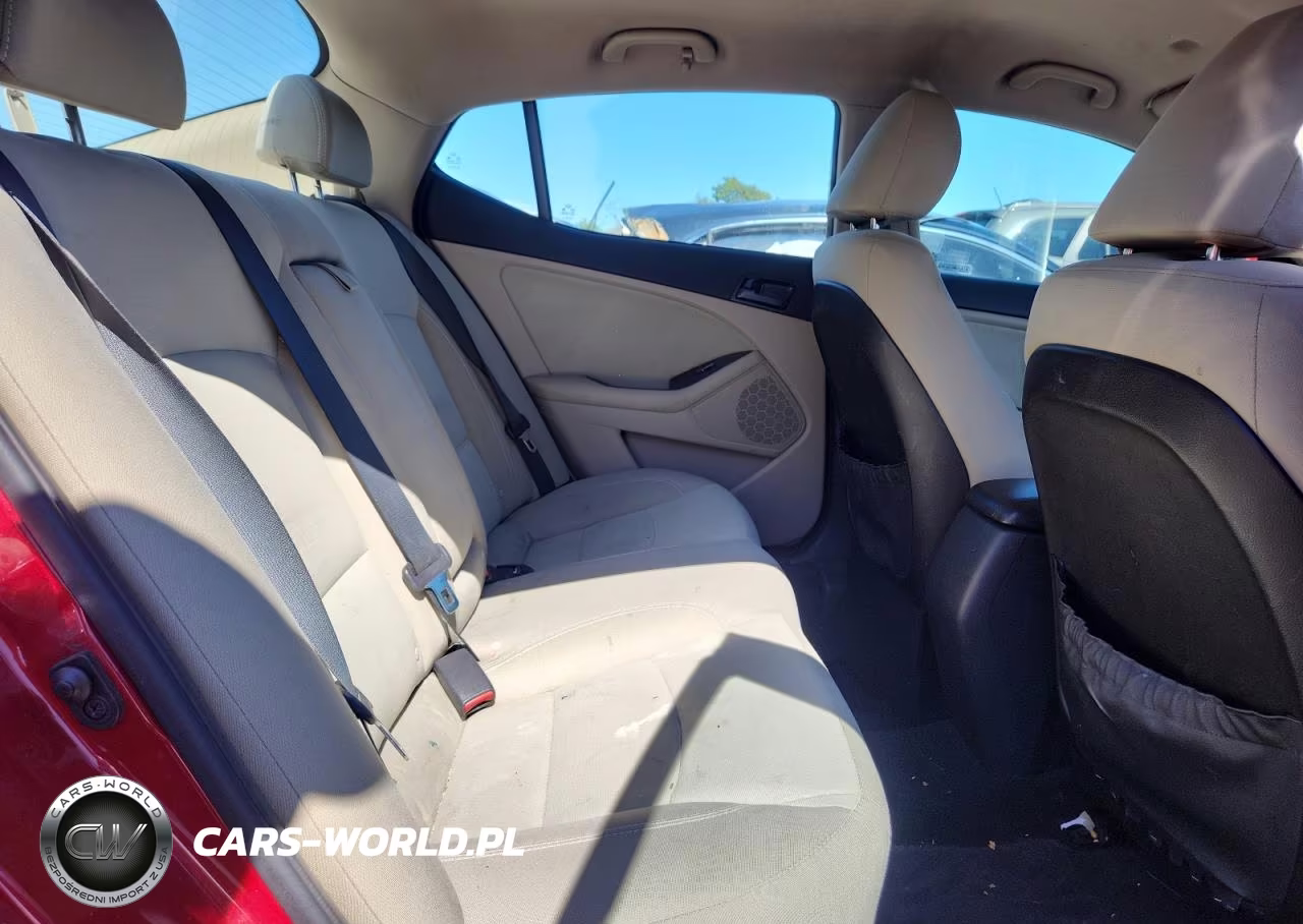 2012 Kia Optima Lx VIN:5XXGM4A73CG078989 - 10