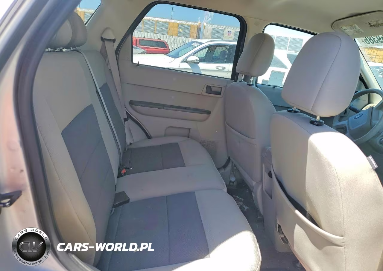 2008 Ford Escape Xlt VIN:1FMCU03ZX8KE69586 - 10
