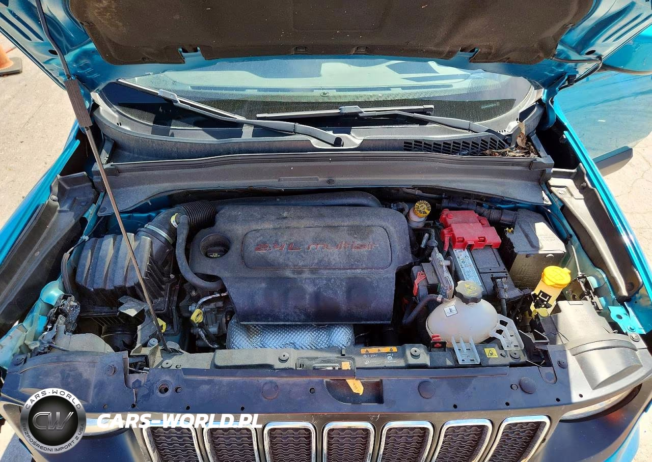 2021 Jeep Renegade Latitude VIN:ZACNJCBB9MPM81155 - 12