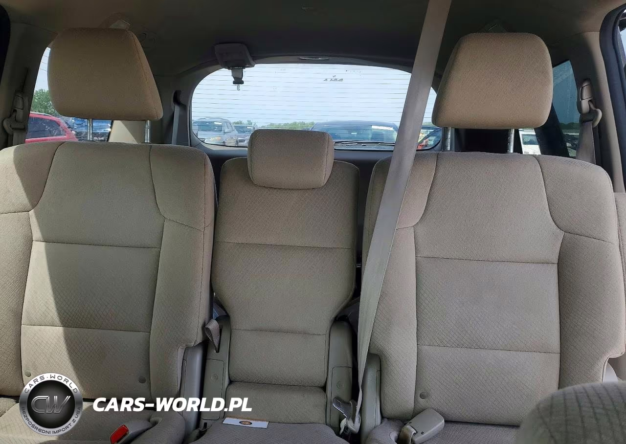 2017 Honda Odyssey Se VIN:5FNRL5H35HB024964 - 10
