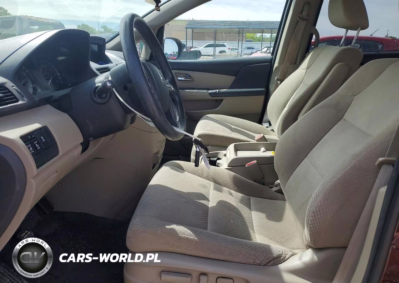 2017 Honda Odyssey Se VIN:5FNRL5H35HB024964 - 7