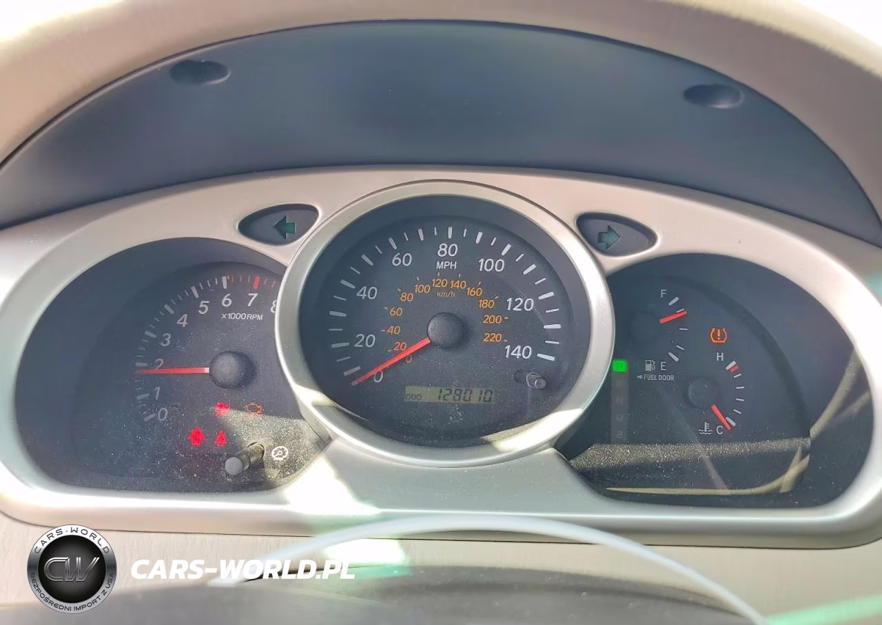 2006 Toyota Highlander Base VIN:JTEGD21A360142756 - 9