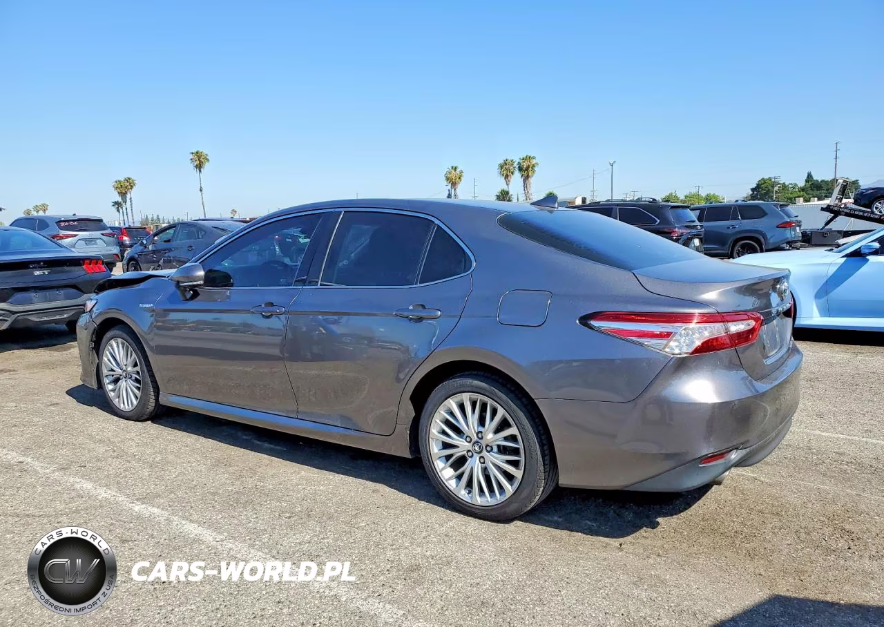2018 Toyota Camry Hybrid Xle VIN:4T1B21HK3JU501727 - 2
