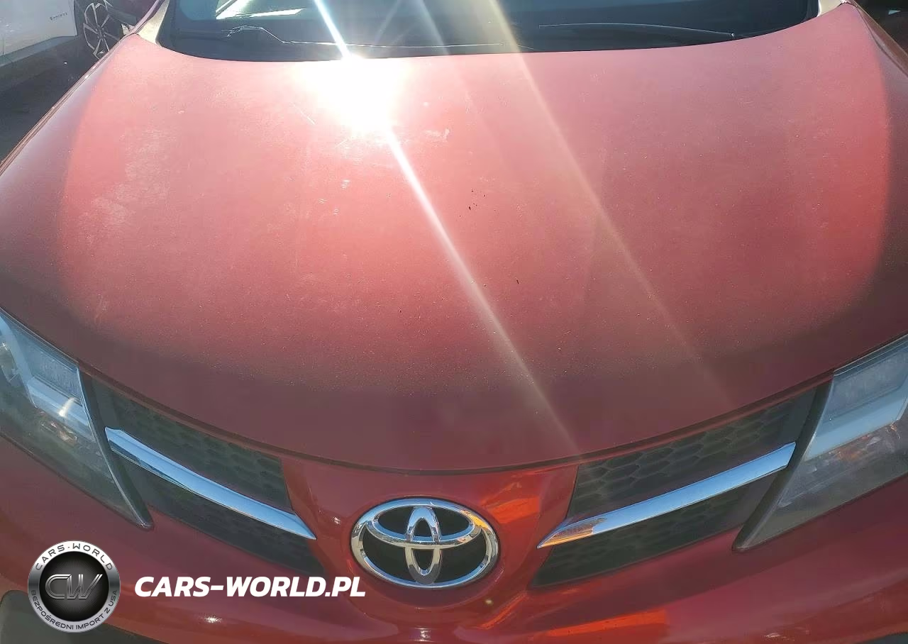 2013 Toyota Rav4 Xle VIN:2T3RFREV2DW048065 - 12