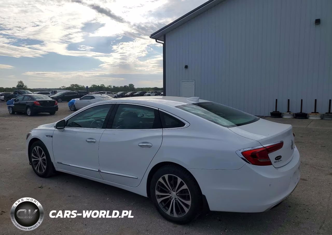 2017 Buick Lacrosse Essence VIN:1G4ZP5SS5HU125591 - 2