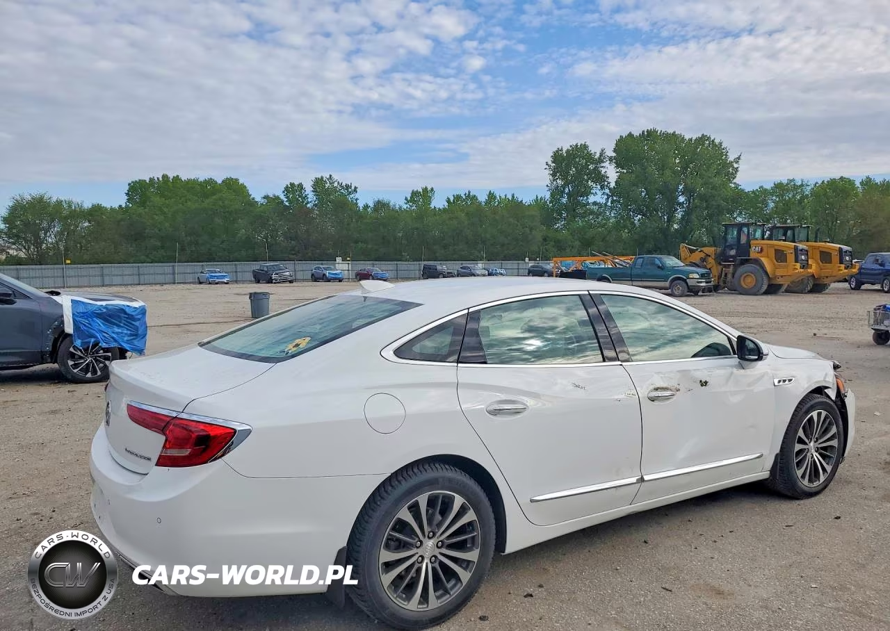 2017 Buick Lacrosse Essence VIN:1G4ZP5SS5HU125591 - 3