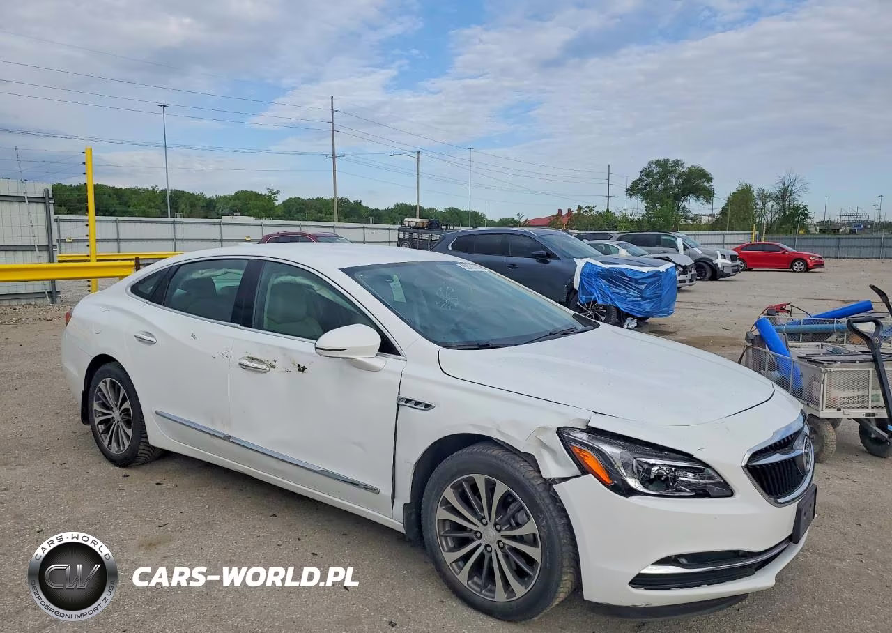 2017 Buick Lacrosse Essence VIN:1G4ZP5SS5HU125591 - 4