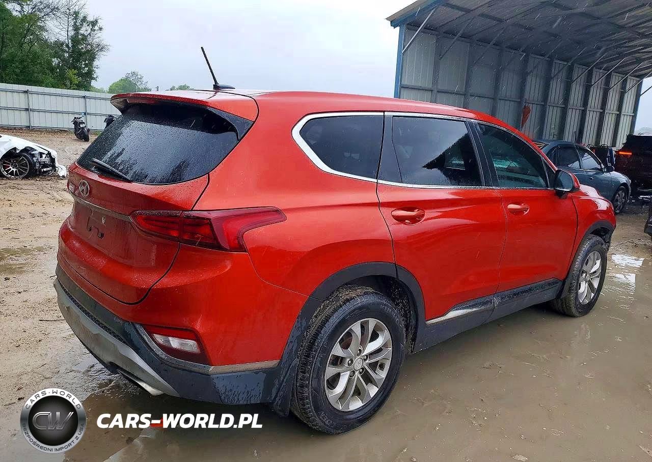 2019 Hyundai Santa Fe VIN:5NMS23AD0KH096656 - 3