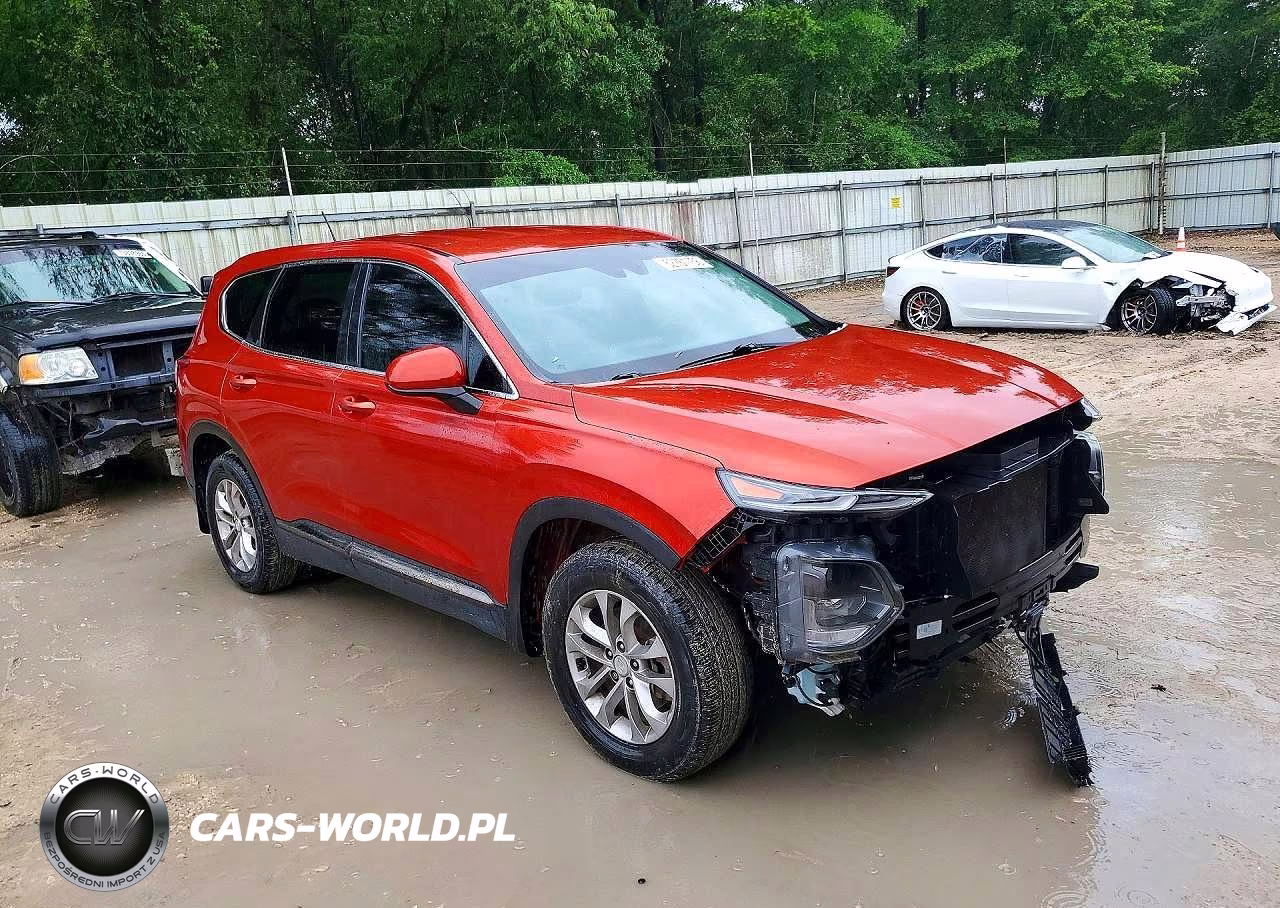 2019 Hyundai Santa Fe VIN:5NMS23AD0KH096656 - 4
